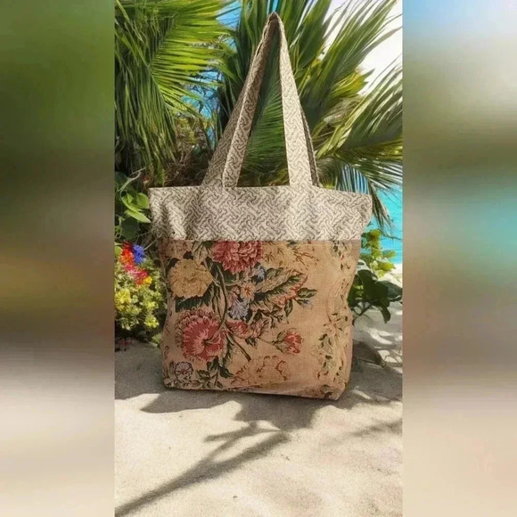 yeirdesign Handbags - Totebag